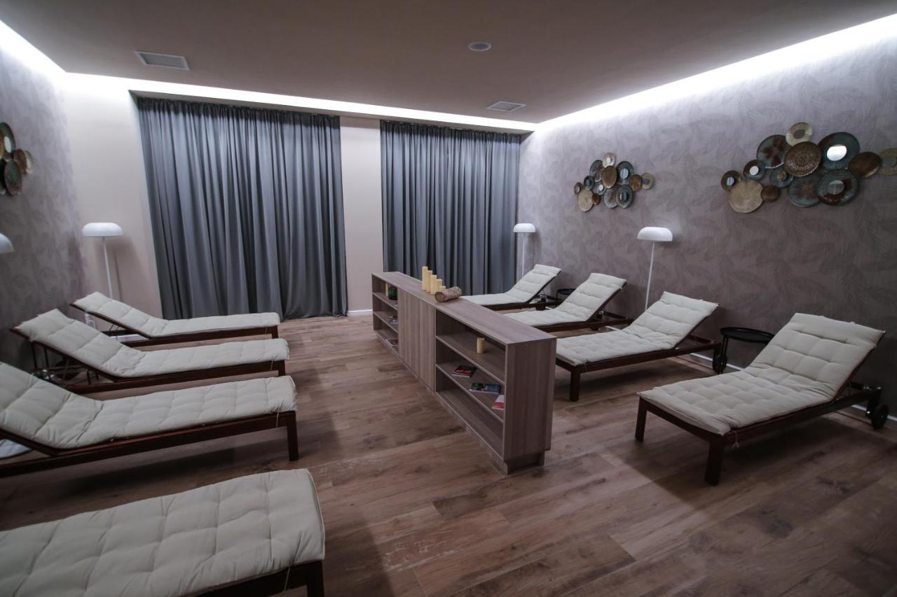 Bacolux Afrodita, Herculane Băile Herculane エクステリア 写真